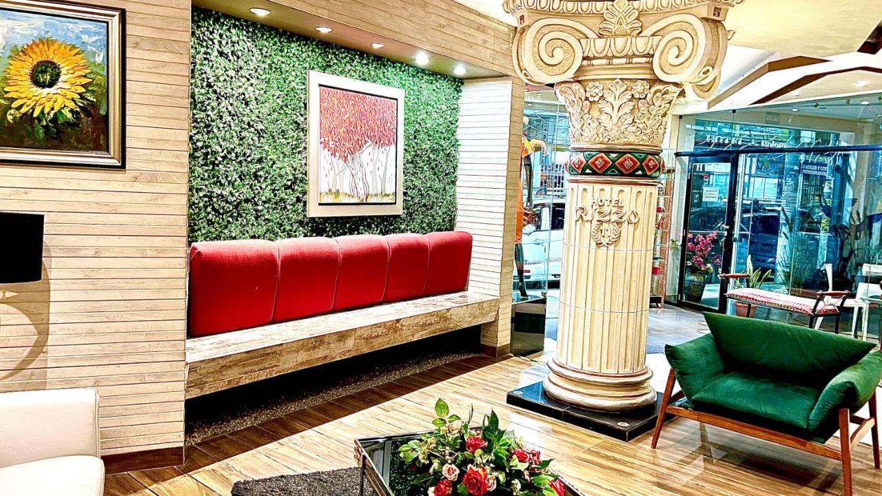 Rizzo Plaza Hotel Tumbes Exteriör bild