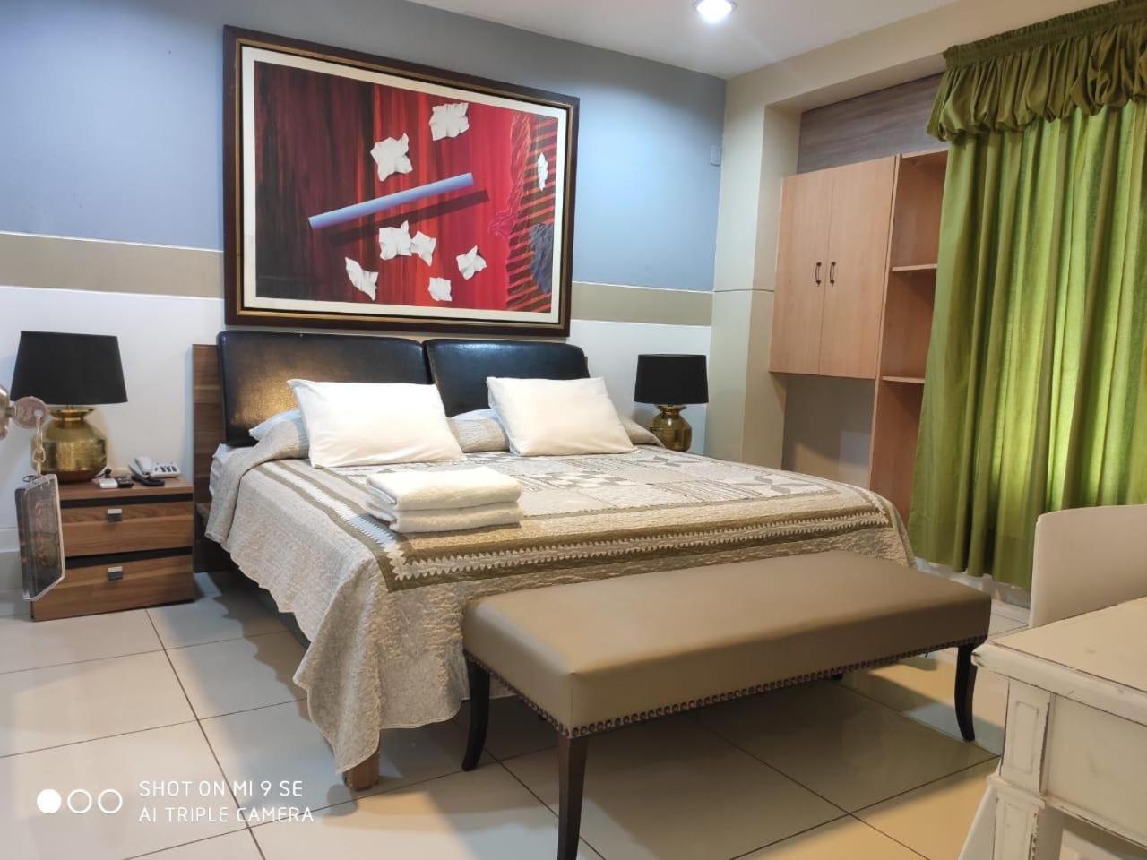 Rizzo Plaza Hotel Tumbes Exteriör bild